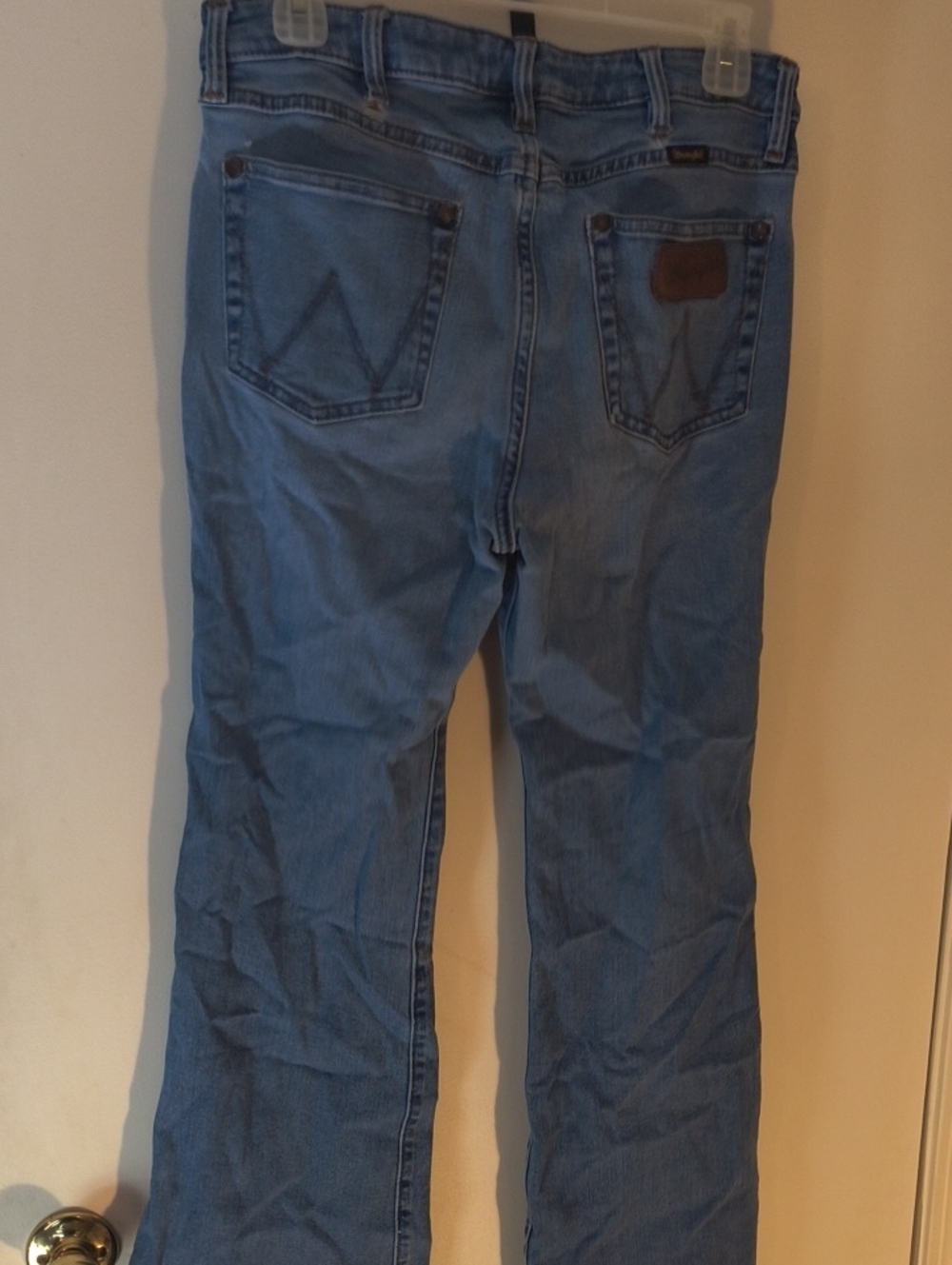 Wrangler Retro Light Blue Women's Jeans - Classic Back Pocket Detail